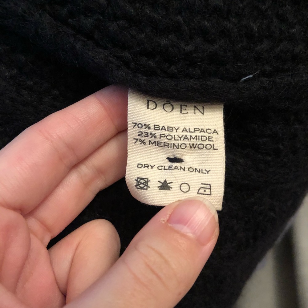 **SOLD** NWT Dôen Mesa Cardigan in Black - Picture 7 of 9